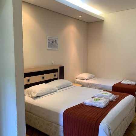 Hotel Tropeiro Da Lapa Lapa  Eksteriør bilde