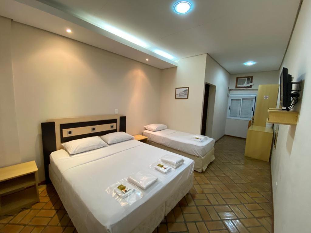 Hotel Tropeiro Da Lapa Lapa  Eksteriør bilde