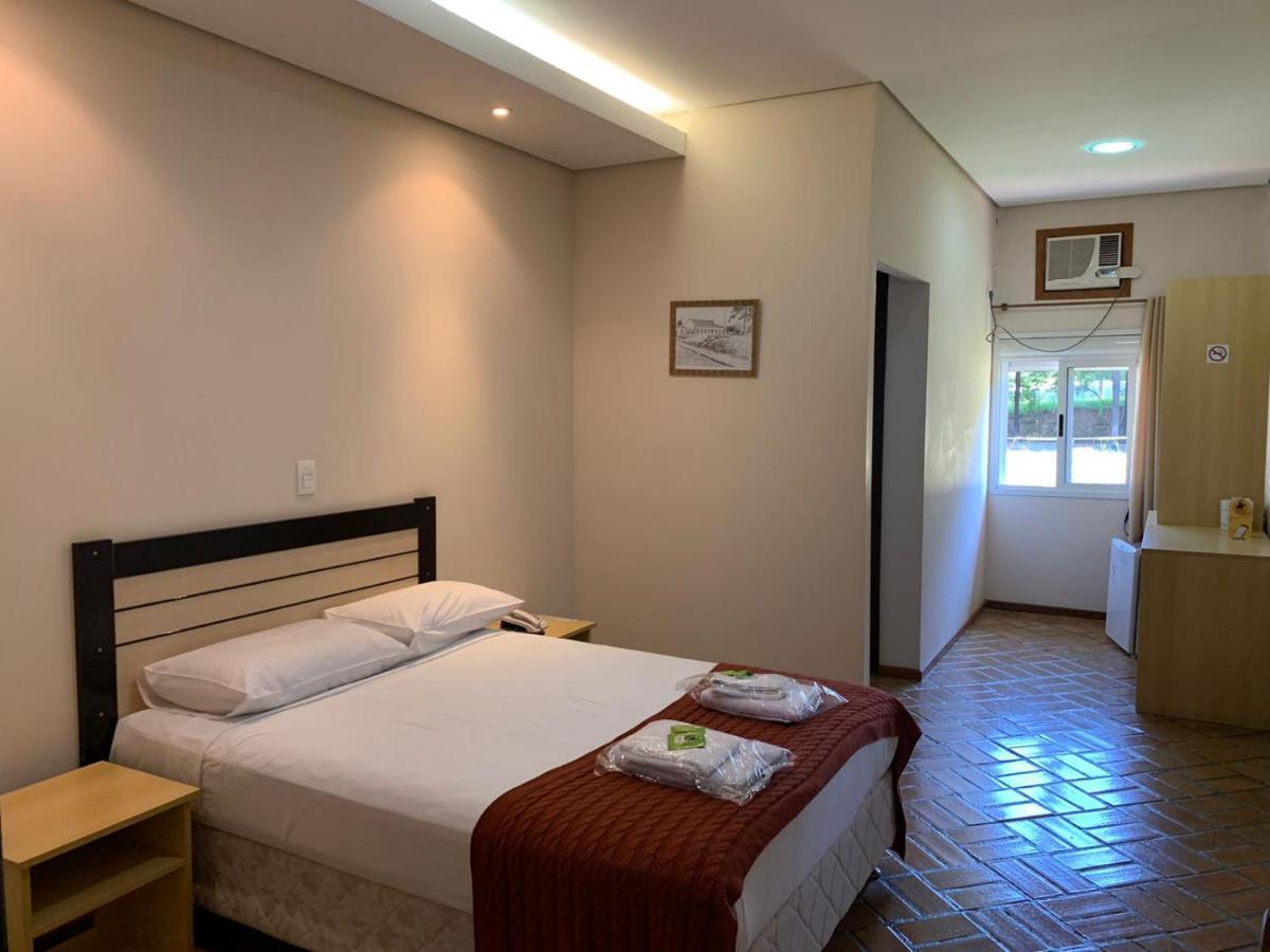 Hotel Tropeiro Da Lapa Lapa  Eksteriør bilde