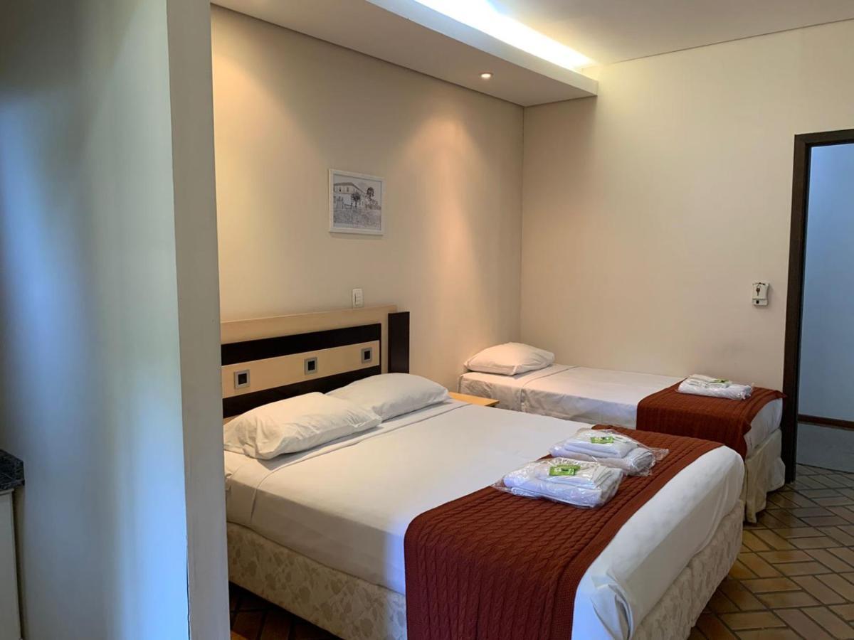 Hotel Tropeiro Da Lapa Lapa  Eksteriør bilde